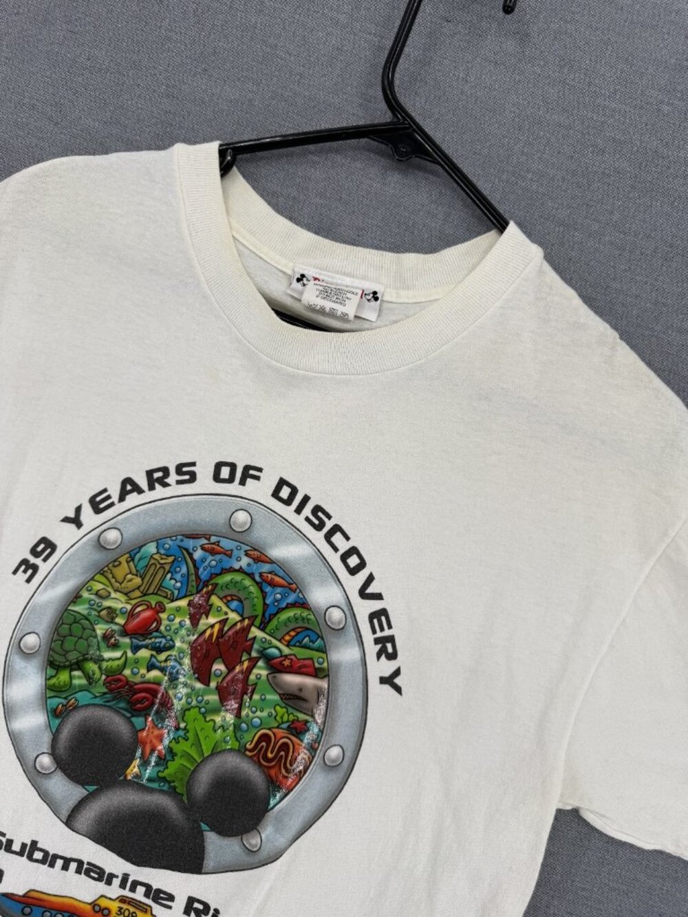 Vtg Disneyland 1998 Submarine Voyage Farewell T-Shirt Mens S/M Disney Tee Y2K